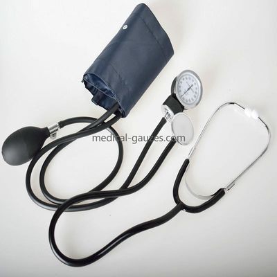 Arm Medical Diagnostic Equipments , Aneroid Sphygmomanometer Palm Type With Stethoscope